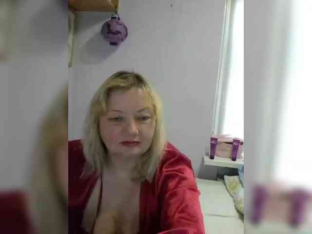 LucyAlexis webcam