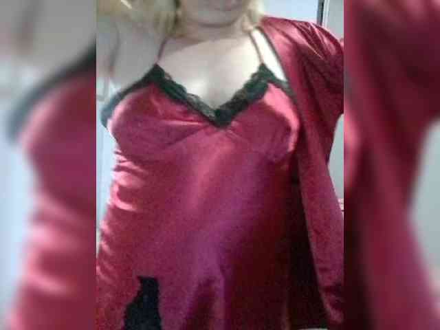 LucyAlexis webcam