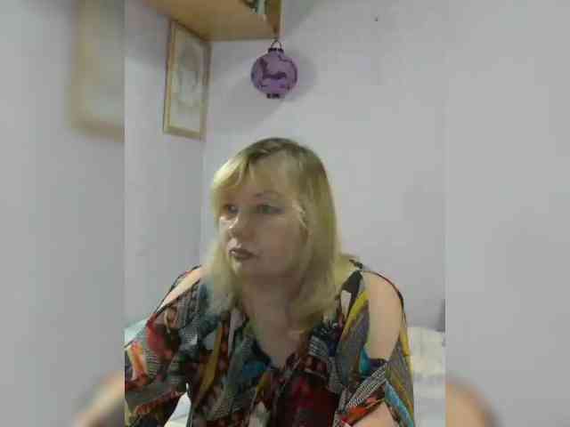 LucyAlexis webcam