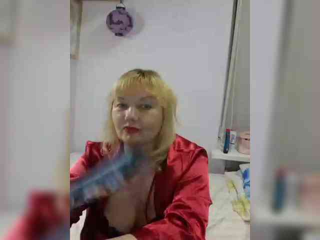 LucyAlexis webcam