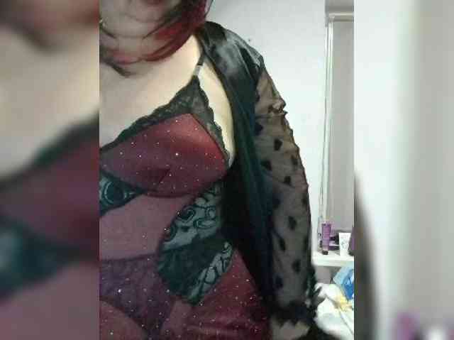 LucyAlexis webcam