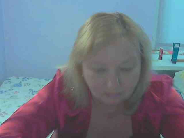 LucyAlexis webcam