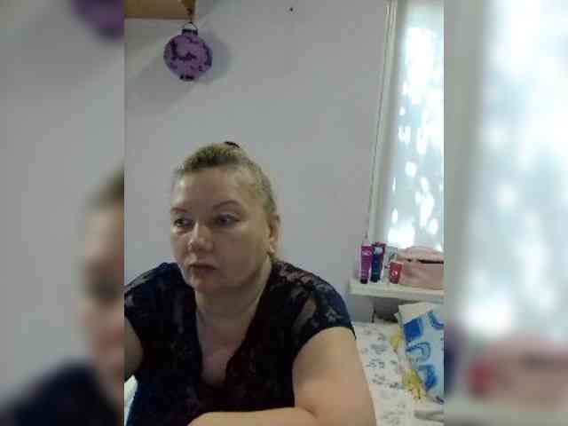 LucyAlexis webcam