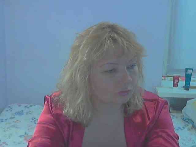 LucyAlexis webcam