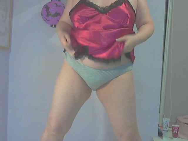 LucyAlexis webcam