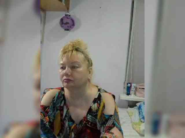 LucyAlexis webcam