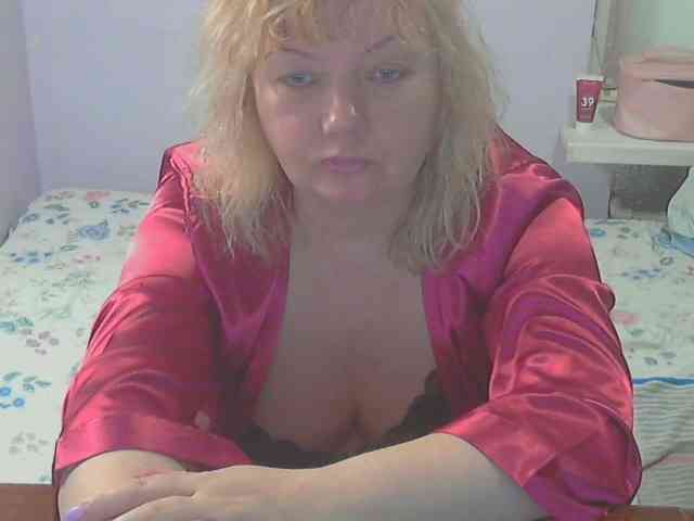 LucyAlexis webcam