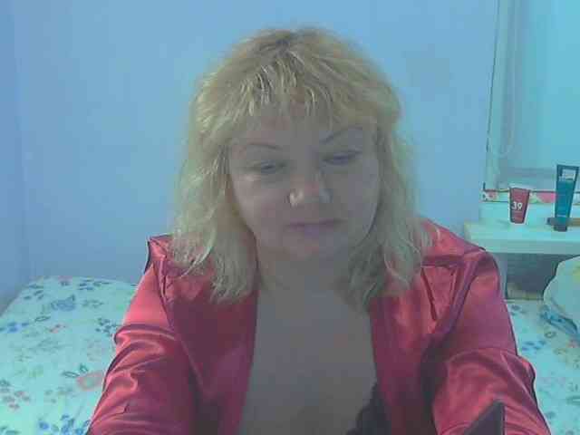 LucyAlexis webcam