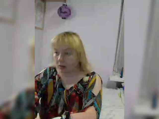 LucyAlexis webcam