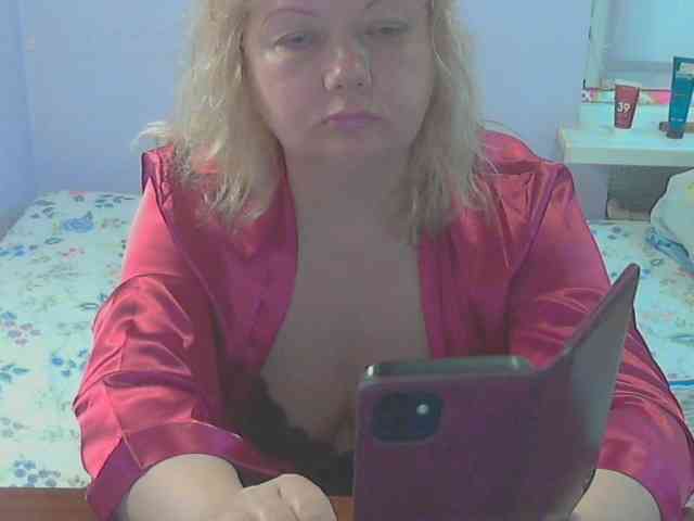 LucyAlexis webcam