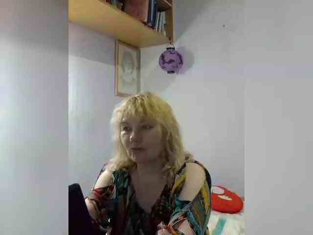 LucyAlexis webcam