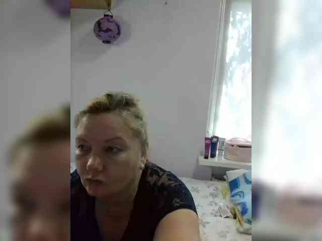 LucyAlexis Live Webcam on BongaCams