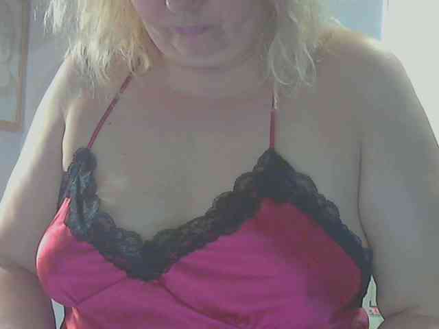 LucyAlexis webcam