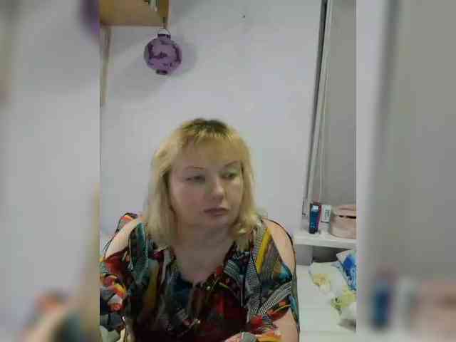 LucyAlexis webcam