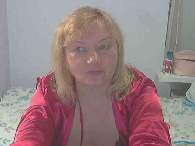LucyAlexis webcam