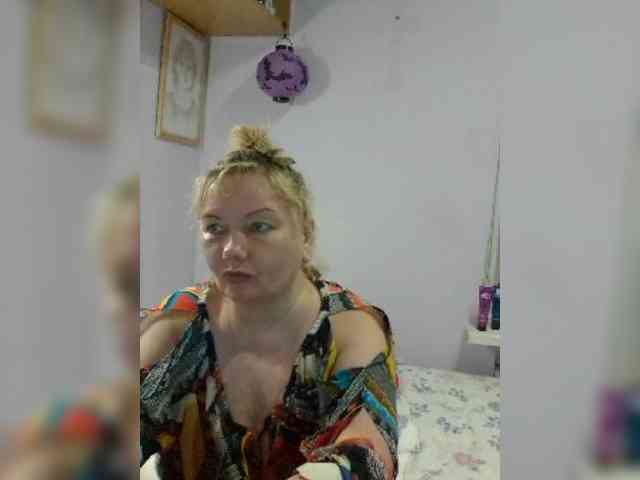 LucyAlexis Live Webcam on BongaCams
