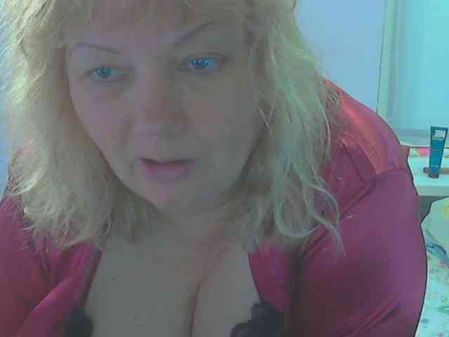 LucyAlexis webcam