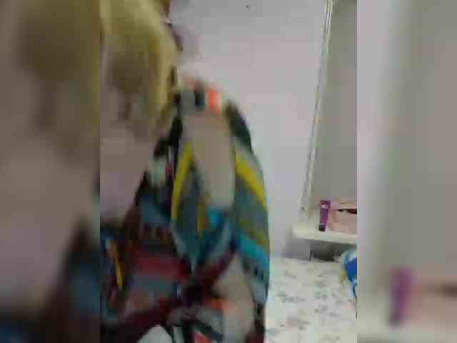 LucyAlexis webcam