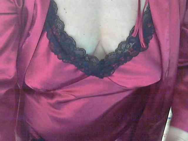 LucyAlexis webcam