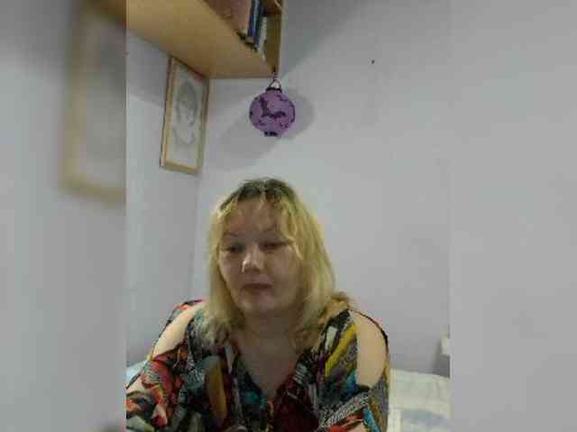 LucyAlexis webcam