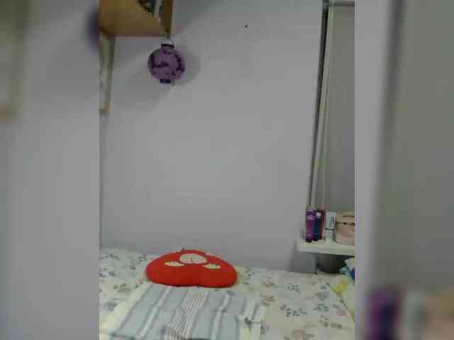 LucyAlexis webcam