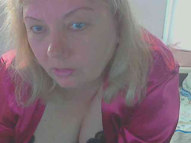 LucyAlexis webcam