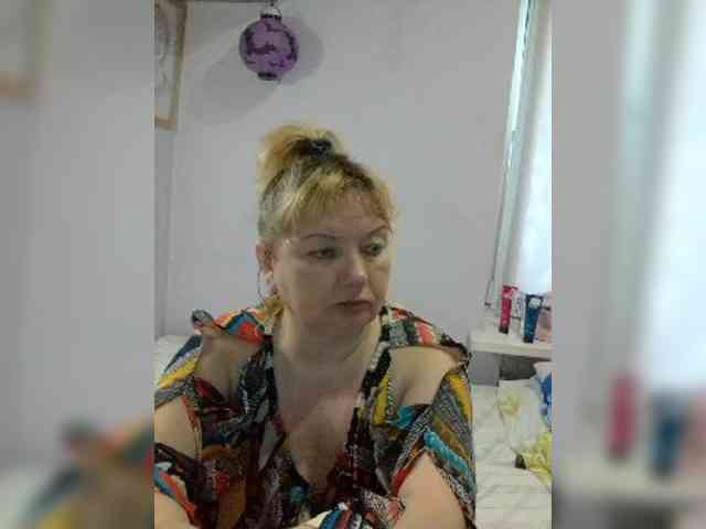 LucyAlexis webcam