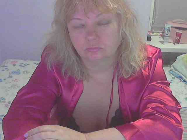 LucyAlexis webcam