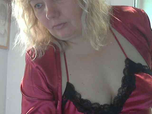 LucyAlexis webcam