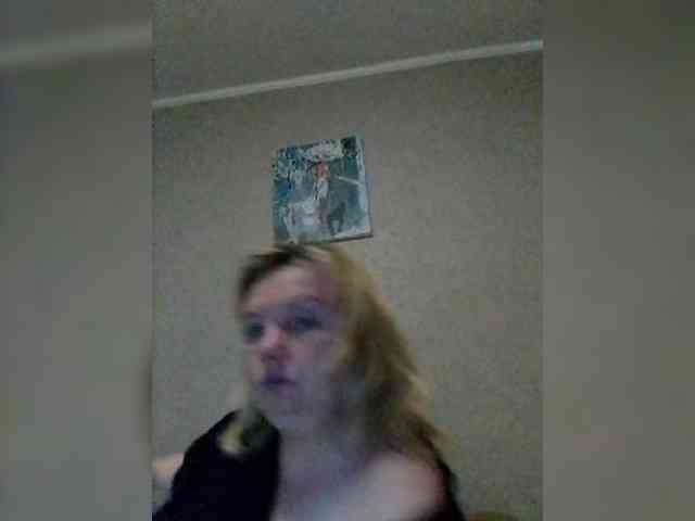 LucyAlexis webcam