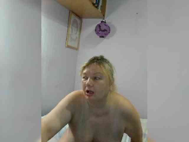 LucyAlexis webcam