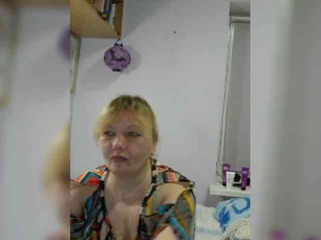 LucyAlexis webcam