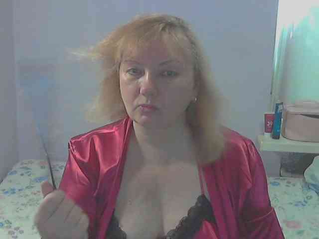 LucyAlexis webcam