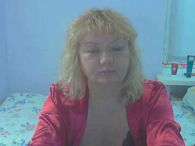 LucyAlexis webcam