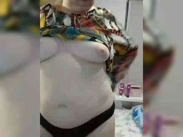 LucyAlexis webcam