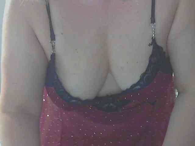LucyAlexis webcam