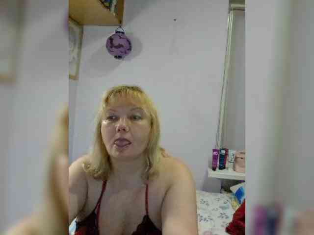 LucyAlexis webcam