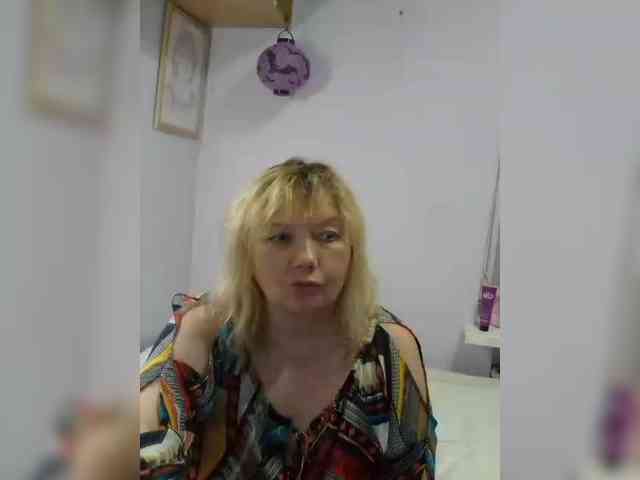 LucyAlexis webcam