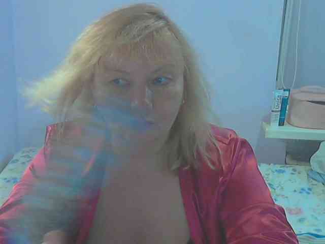 LucyAlexis webcam