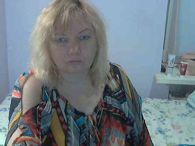 LucyAlexis webcam
