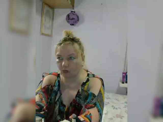 LucyAlexis Live Webcam on BongaCams