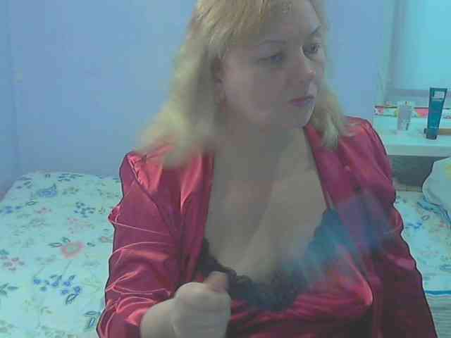 LucyAlexis webcam
