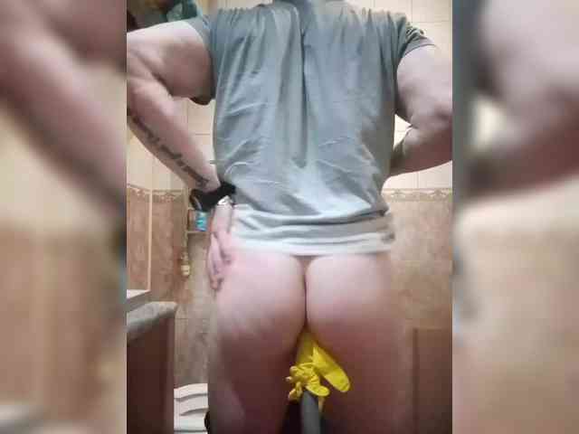 SexMenOne2 Live Webcam on BongaCams