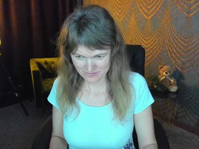 Annabel-xxx's BongaCams show and profile