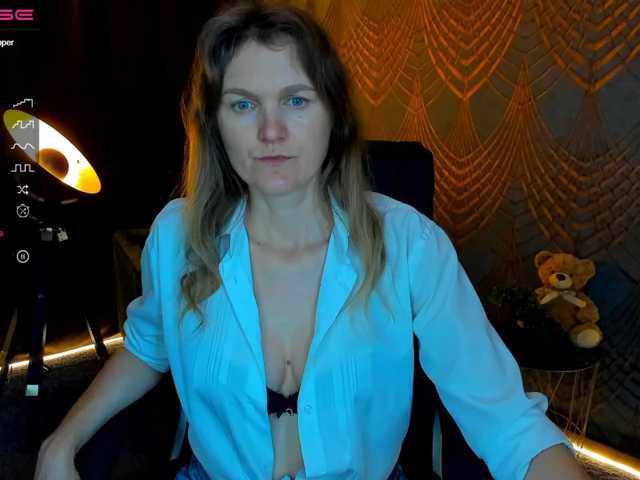 Annabel-xxx live cam on BongaCams