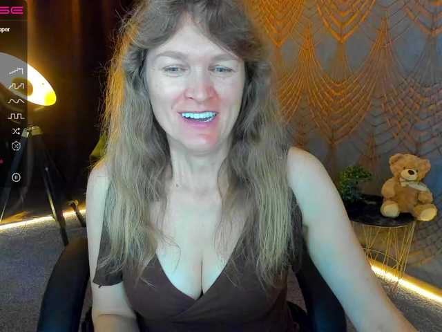 Annabel-xxx live cam on BongaCams