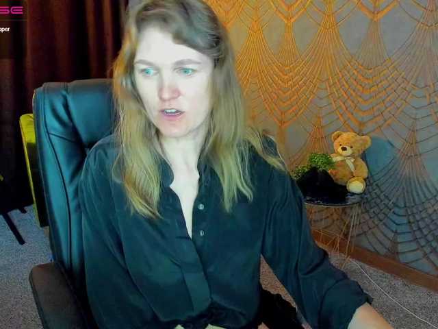 Annabel-xxx's BongaCams show and profile