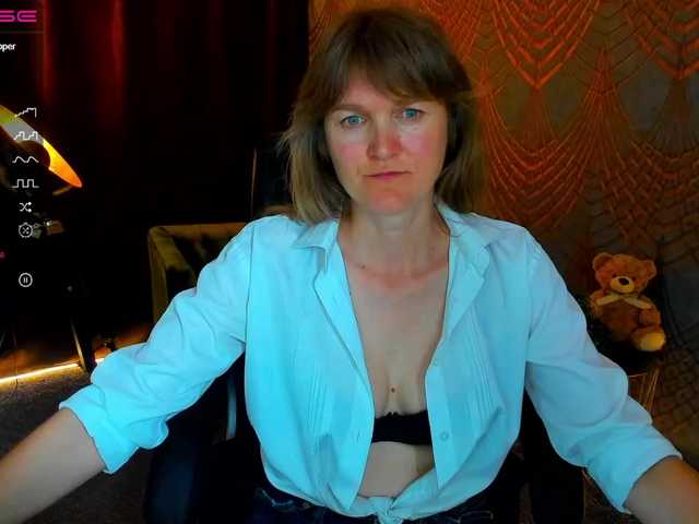 Annabel-xxx live cam on BongaCams