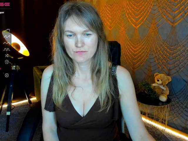 Annabel-xxx live cam on BongaCams