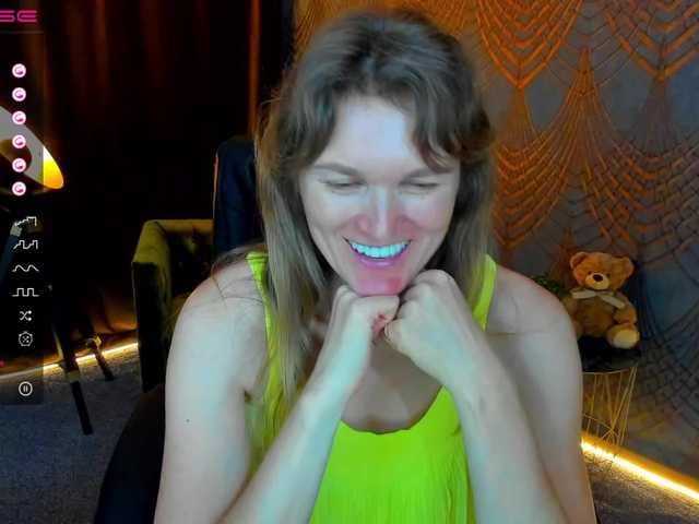Annabel-xxx live cam on BongaCams